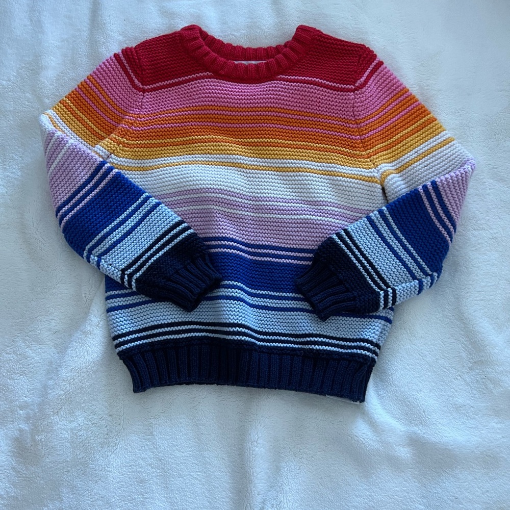 Old navy sweater